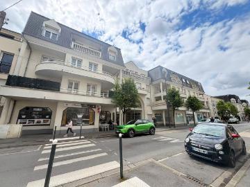 F2 idéalement situé à deux pas de la gare