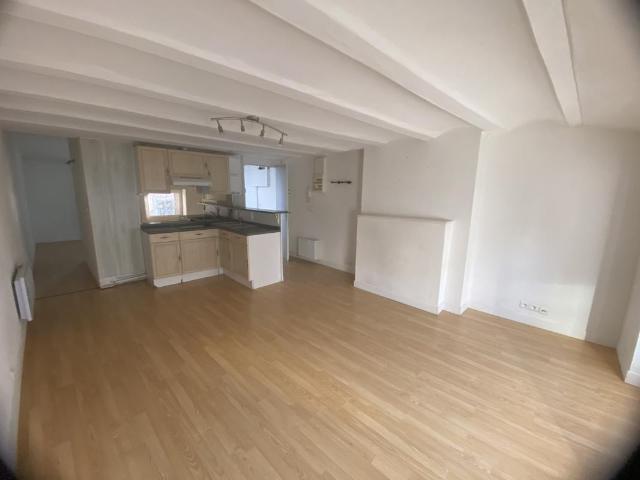 F2 LE PUY EN VELAY 2 pièce s 44.74 m2