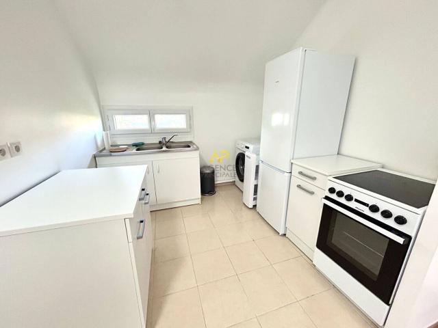F2 MEUBLE