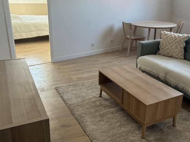F2 meublé entièrement rénové Tourcoing