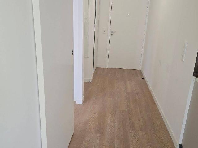 F2 MEUBLÉ NEUF AVEC BALCON ET PARKING – SERRIS VAL D’EUROPE