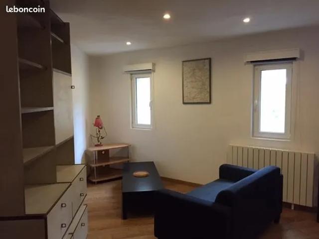 F2 meublé scy chazelles haut