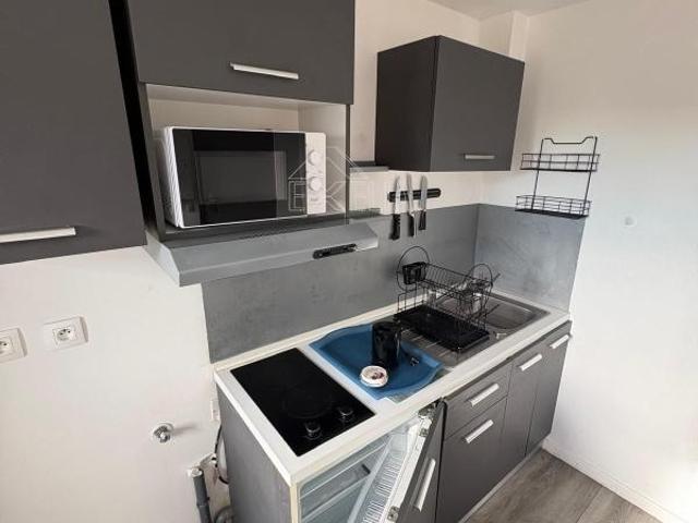 F2 Meublé sur la commune de LIMAY 26.99 m2