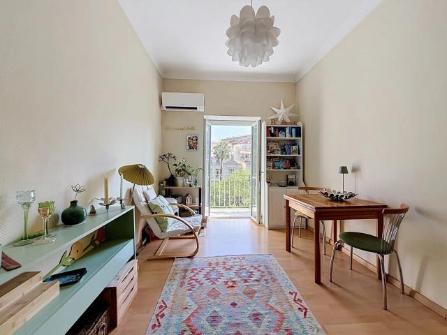 F2 Nice Carabacel Dernier Étage Balcon 35m² Nice