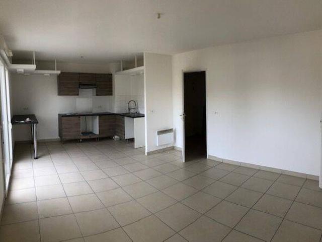 F2 OZOIR LA FERRIERE 2 pièce s 49.31 m2