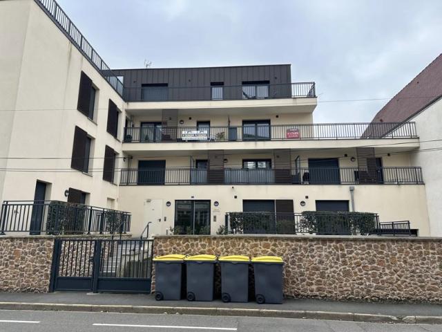 F2 PLace DROUAISE CHARTRES EXCLUSIVITÉ