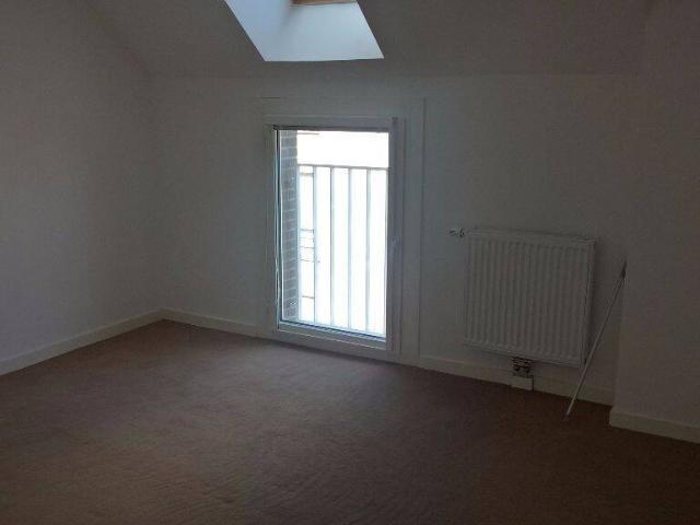 F2 RECENT 47.59 M²