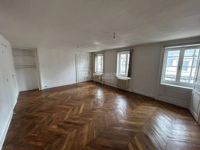 F2 rue du Pdt Edouard Herriot