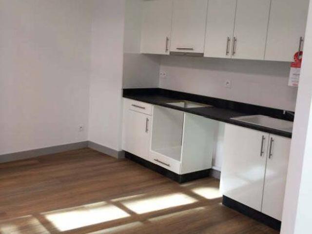 F7 RUE FRANCOIS DAUPHIN LYON 2