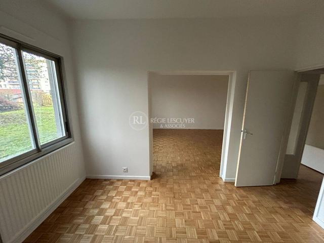 F4 58 rue du Repos
