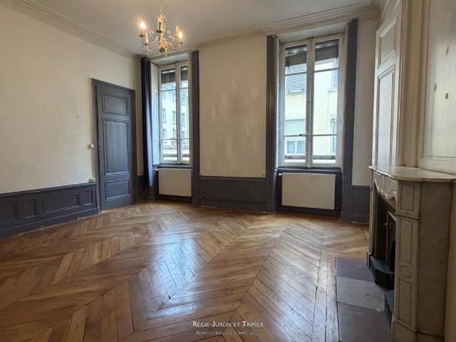 F4 143 m² Rue Duhamel 69002 Lyon