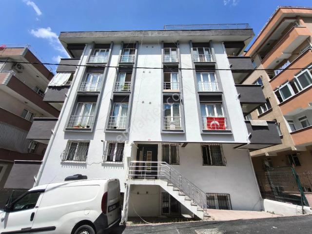 Fındıklı Mahallesi Çınar Caddesi'ne Komşu 3+2 Kiralık Dubleks