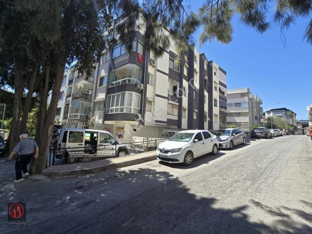 F.altay Metro Yakını V.dairesi Yanı D.gazlı Satılık 2+1 Daire