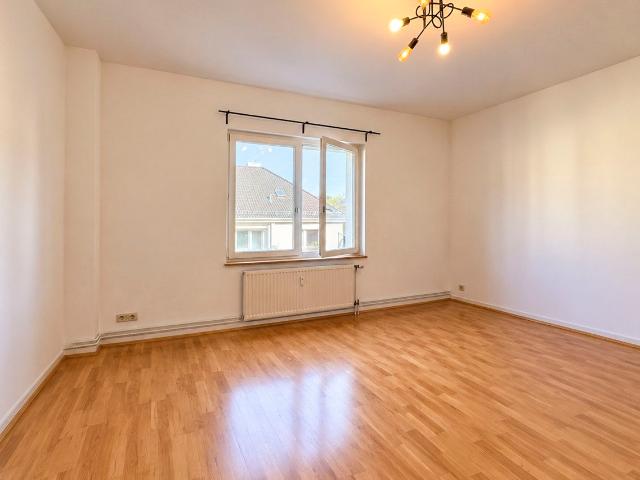 F Bockenheim, beliebte Wohnlage: 2 Zimmerwohnung mit Balkon » Wohnungen, Häuser, Apartments zur Miete