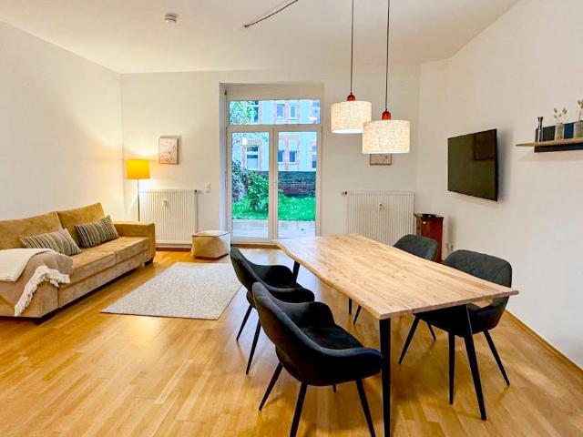 F Bornheim: Möblierte 2 Zimmerwohnung mit eigenem Garten » Wohnungen, Häuser, Apartments zur Miete