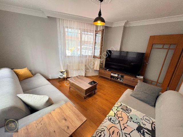 F l Den Bulgurlu Metro 5 Dk Yürüme Mesafe Düz Giriş 2+1 Bakımlı Daire
