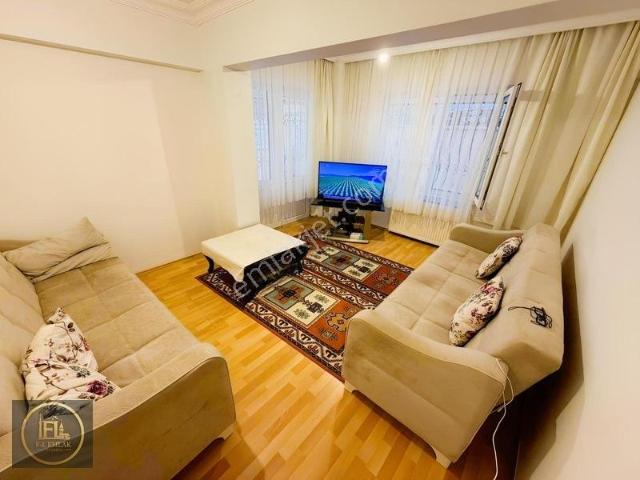 F l Emlaktan Bulgurlu Libadiye Emaar Avm Yakını Geniş 1+1