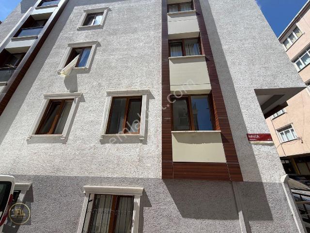 F l Emlaktan Bulgurlu Metro Eyüpoğlu Yakını 2+1 Y. Giriş Bekara