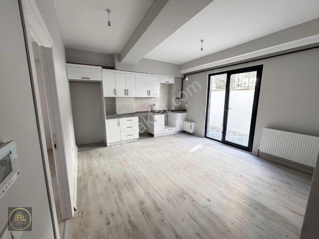 F l Emlaktan Bulgurlu Merkezde Sıfır Geniş Bahçe Kat 1+1 60 M2