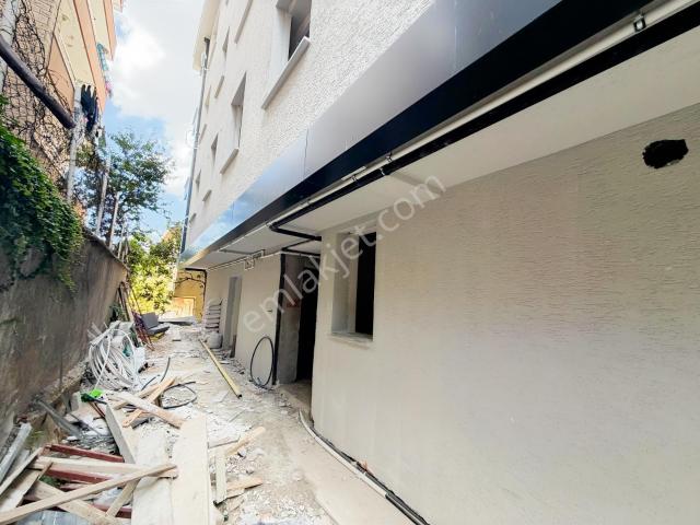 F l Emlaktan Emaar Avm Libadiye Ve Acıbadem Metrobüs Yakını 2+1