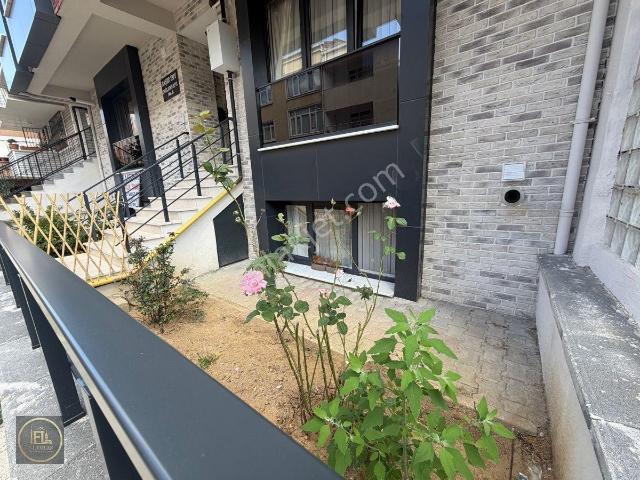F l Emlaktan Emaar Avm Libadiye Yakını 2+1 Bahçeli Sıfır Lüks İskanlı Kat Müşkiyet Tapulu