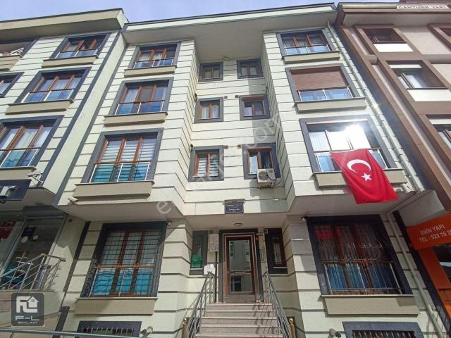 F l Emlaktan Emaar Avm Libadiyede Caddeye 2. Bina 2+1 Eşyalı