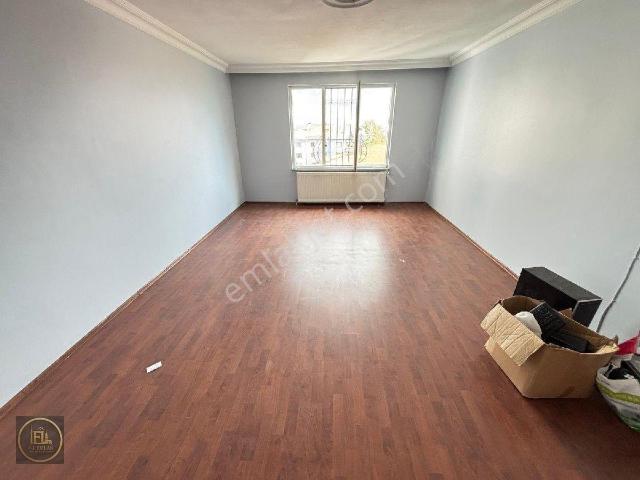 F l Emlaktan Küçük Çamlıca Bulgurlu Metro Yakın 4+1 Dubleks Daire