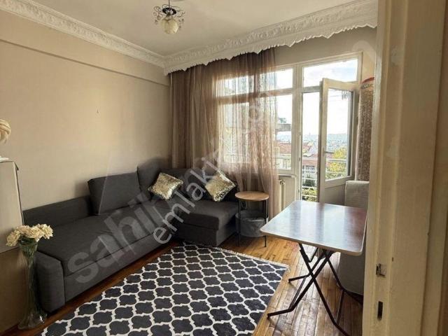 F l Emlaktan Valide Atik De Manzaralı 2+1 Eşyalı Daire
