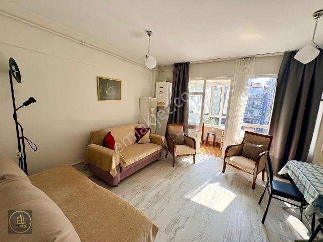 F l'den Kadıköy Çilek Sokakta Öğrenciye Uygun Kiralık Daire