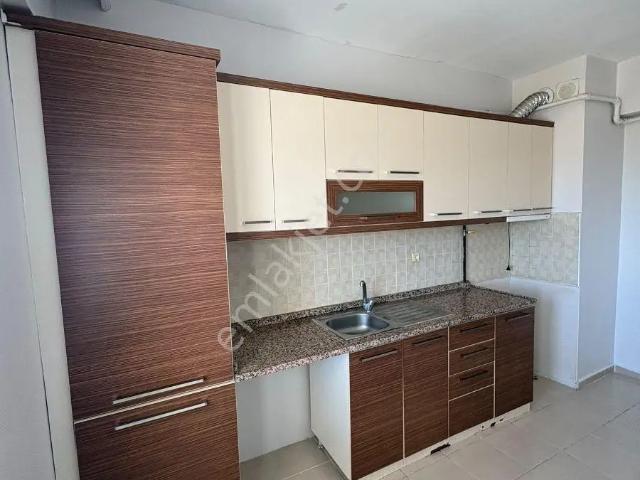 Fırat Konutlarında Site İçi Kiralık 2+1 Daire