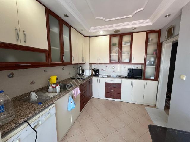 Fırsattt Lozan Caddesinde 140m2 Asansörlü Binada Satılık Daire