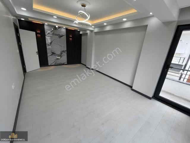 Fırsat 3+1 İskanı Alınmış Daire