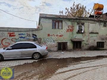 Fırsat Gayberlide Satılık 2 Katlı Müstakil, 382 M2 Arsa İçinde