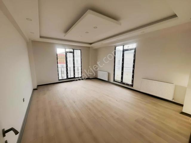 Havaalanı Yolu Satılık Full Lüks 2+1 Daire