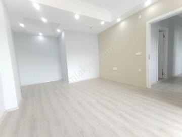 Sıfır 2+1| Metroya 600 M|asansörlü| Krediye Uygun
