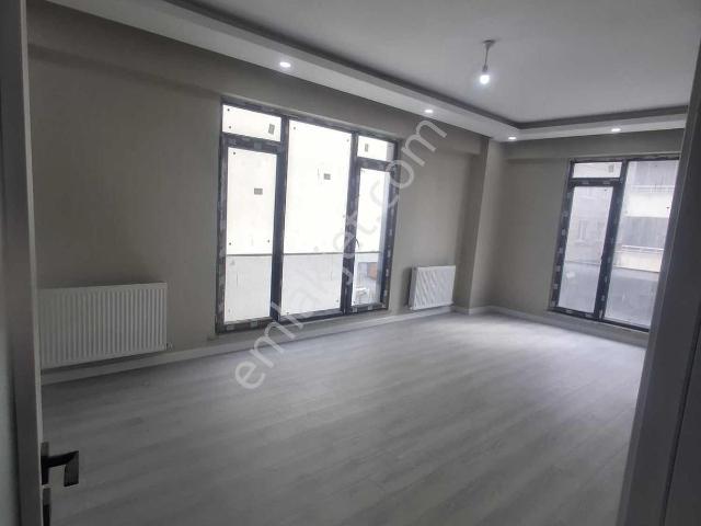 Fırsat Eski Habiblerde Lüks Sitede 2 Kat Satılık 2+1 Daire