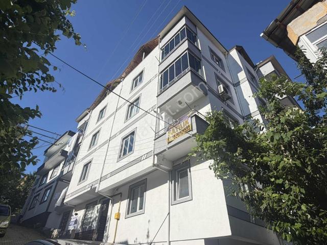 Fırsat Fiyatlı Bakımları Sıfır Yapılıp Teslim Olacak 3+1 Daire