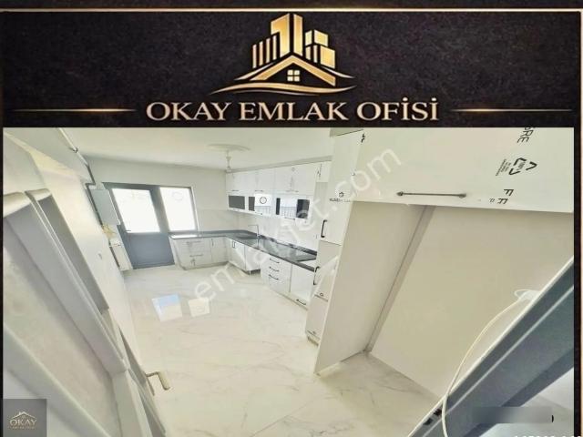 Fırsat İlanı Asansörlü Ulrta Lüx Yapılı Ara Kat Çift Balkonlu 3+1 Daire