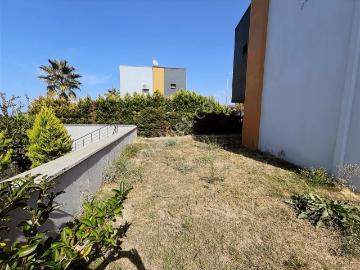 Kuşadası, Aydın ili, Ege Bölgesi - Güvenlik kapısı