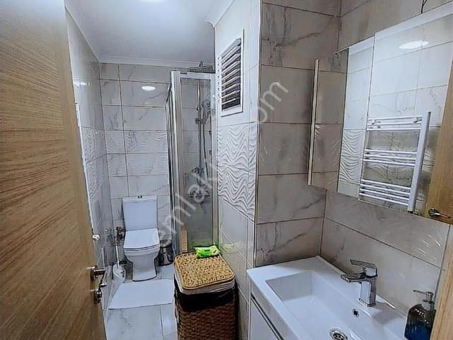 Fıstıkağacı Kapalı Otoparklı Asansörlü Satılık Dubleks 7+2
