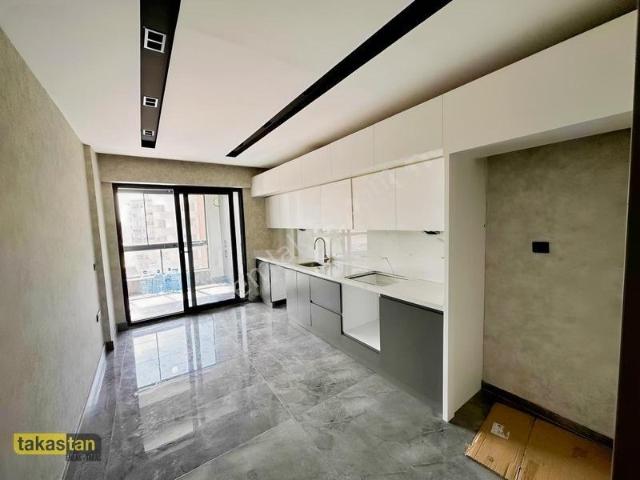 Fıstıklı Mah. Arakat 3+1 Masrafsız Oturuma Hazır Daire
