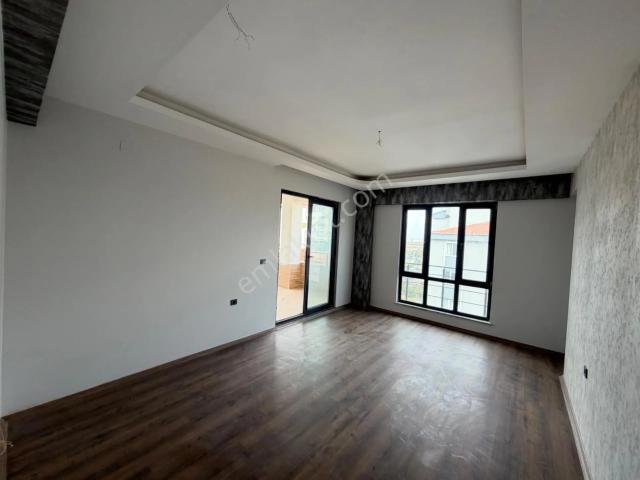 Fıstıklık Kiralık 2+1 Yerden Isıtmalı Daire Maviş Gyo’dan