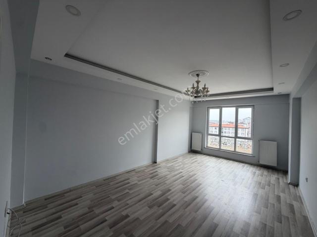 Fıstıklık Kiralık 3+1 Daire Maviş Gyo’dan