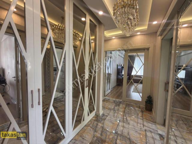Fıstıklık Merkezi Konumlu 4+1 Lüx Daire