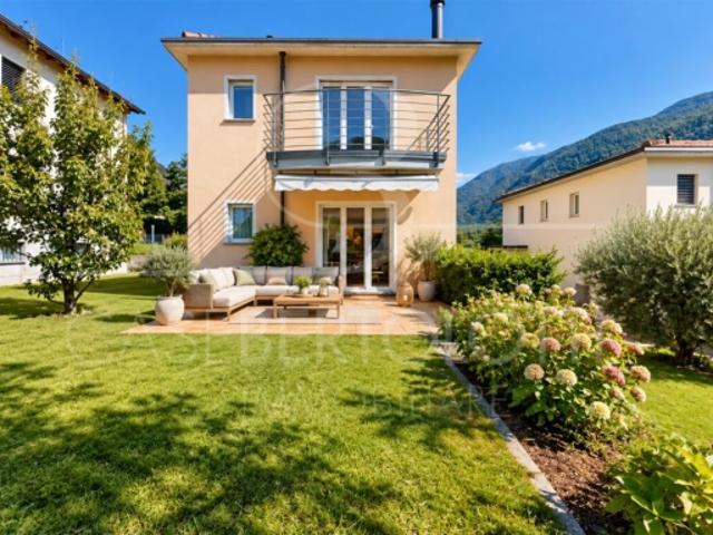 Famiglia. Spazio. Casa