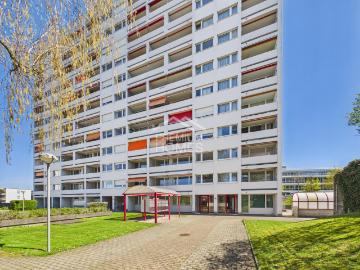 Pfäffikon SZ Zentrum - Balkon