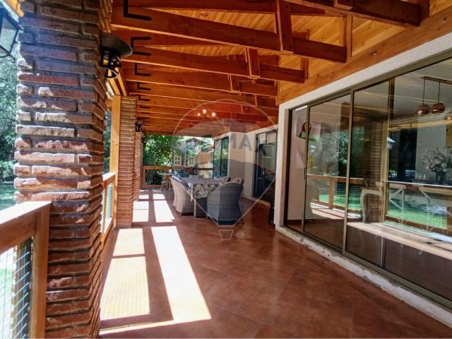 Familiar y amplia tierras lindas sta elena 7d/4b | 7 dormitorios por 11989.00 en Colina