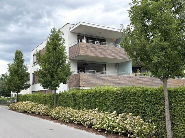 Familiäre sonnige 3 Zimmer Wohnung mit TG Stellplatz