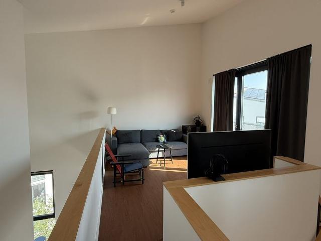 Familien t raum mit Galerie: 4 Zimmer Wohnung in Treptow Köpenick