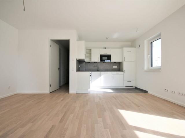 Familien willkommen! 3 Zimmer Wohnung mit Eckbalkon